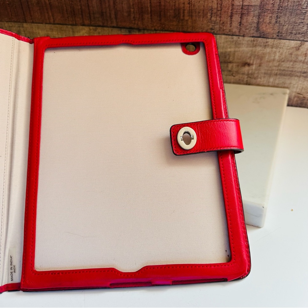 Coach Campbell Leather Turn Lock Leather IPad Case - Picture 5 of 8